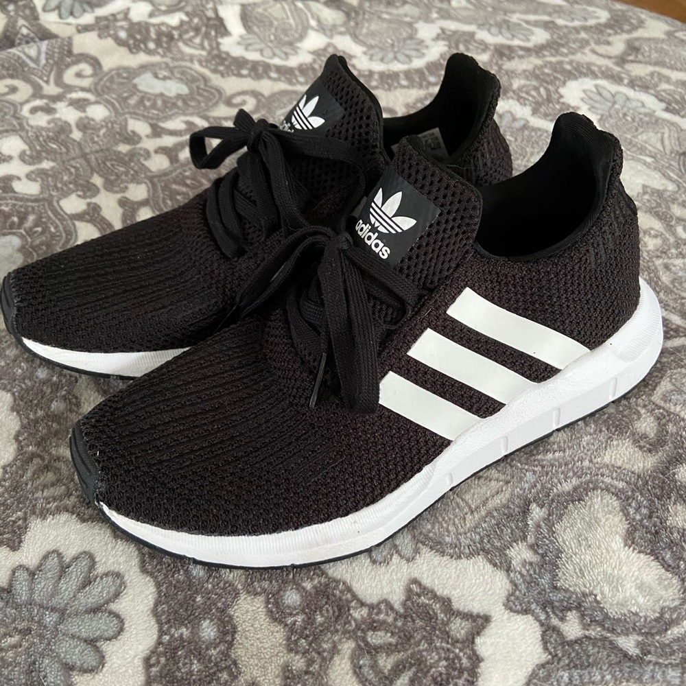 New Woman’s Sneakers